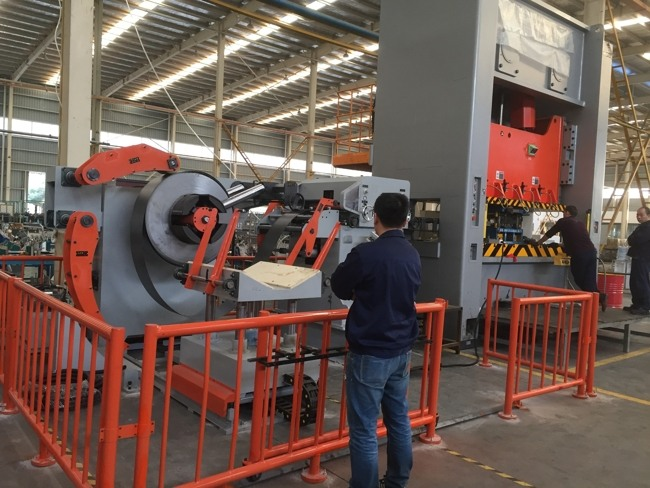 تعمیر و نگهداری از سروو فیدر